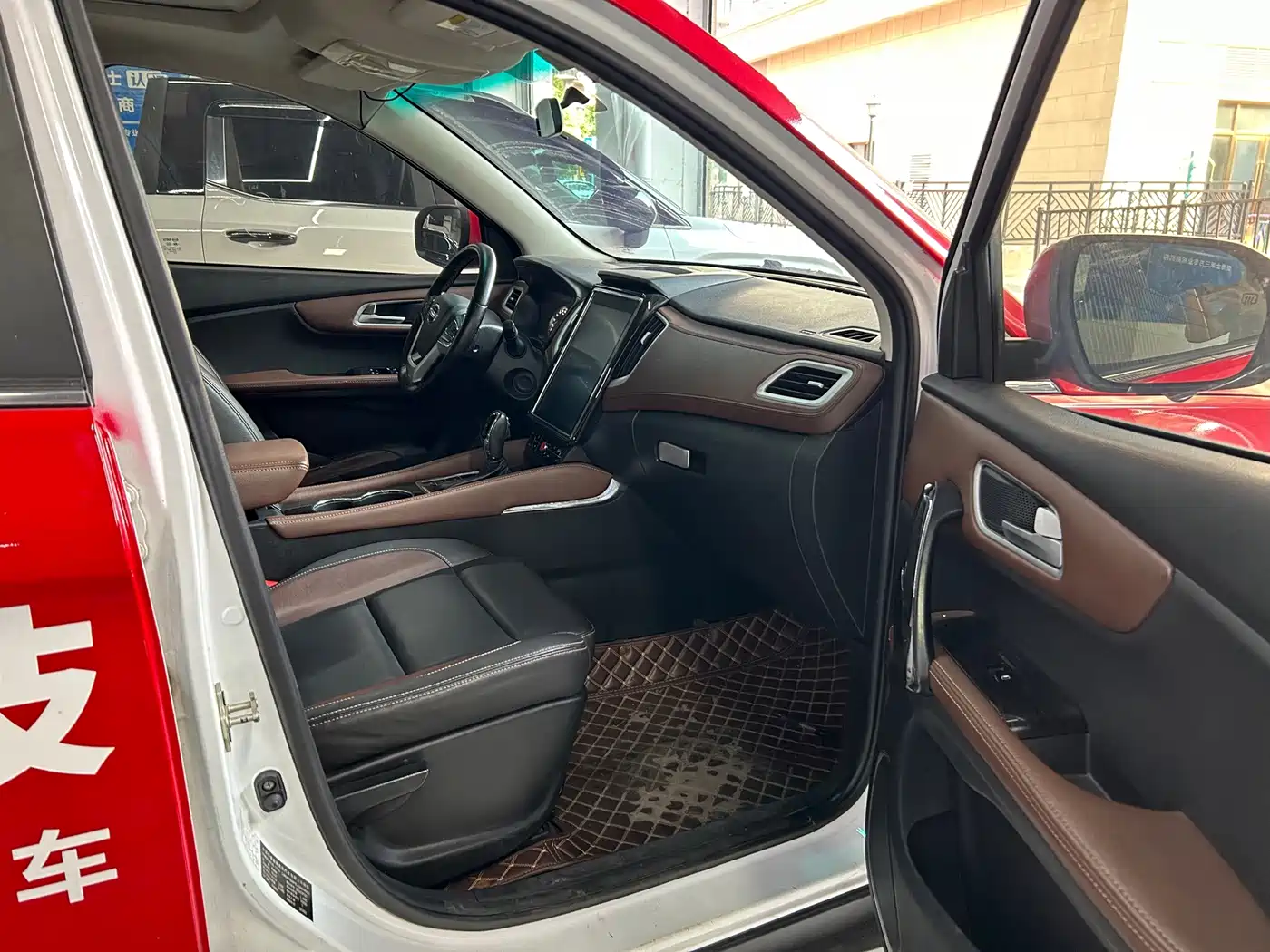 SWM Motor SWM X7 2018 2018 1.5T Auto Smart Enjoy 7-seater