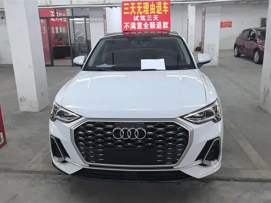 Audi Q3 Sportback 2021 40 TFSI Premium Life Edition фото 2
