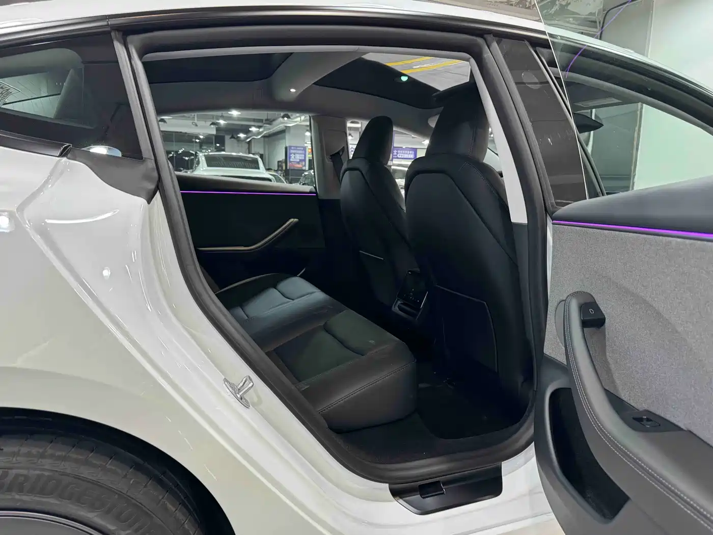 Tesla Model 3 2026 2025 Model Rear-Wheel Drive Edition