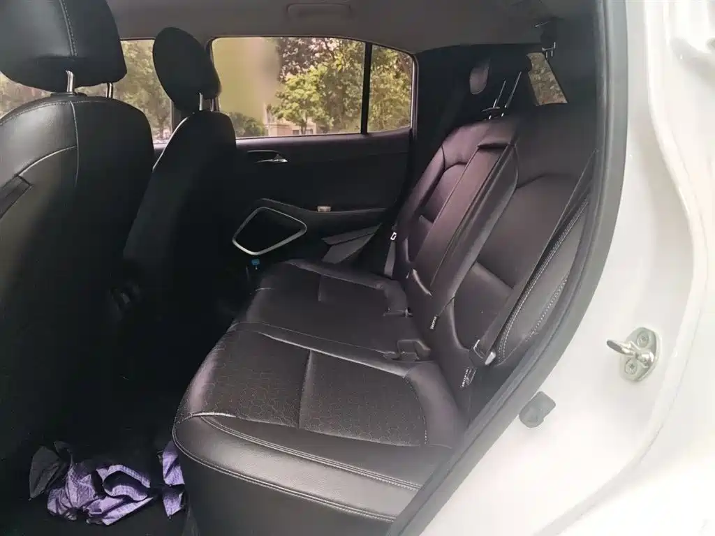 Hyundai Beijing Hyundai ix35 2018 2.0L Automatic 2WD Zhiyong·Enjoyment Edition фото 15