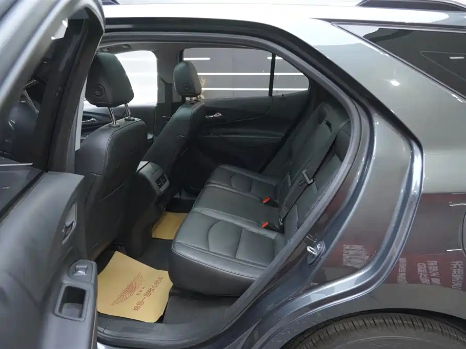 Chevrolet Equinox 2018 535T Automatic Control Edition фото 17