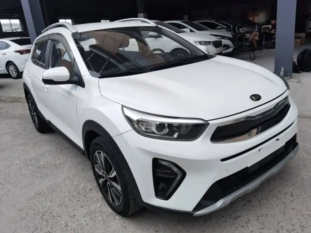 Photo 4 - Kia KX1