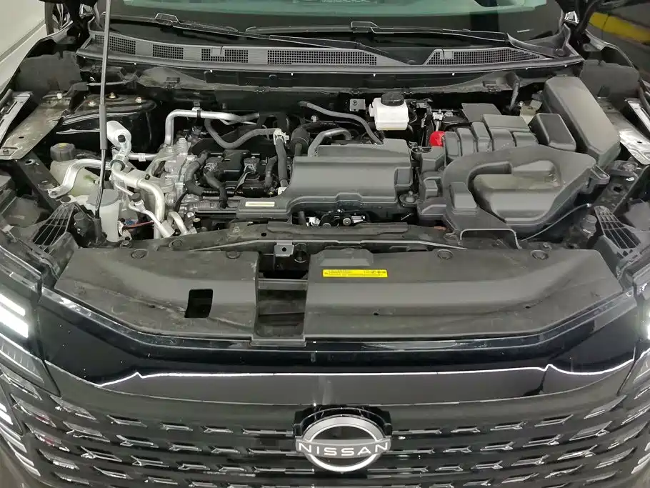 Nissan Qashqai 2025 2025 Facelift Honor 2.0L CVT XV+ Leading Edition