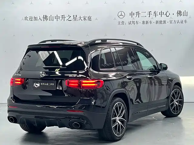 Mercedes-Benz GLB AMG 2024 AMG GLB 35 4MATIC — фото 2