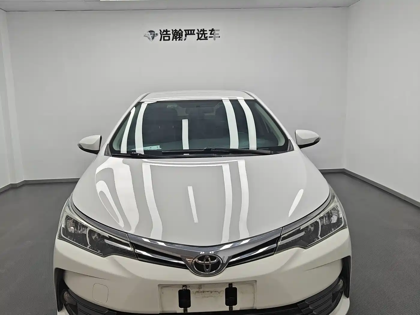 Toyota Corolla 2017 Facelift 1.2T S-CVT GL фото 2