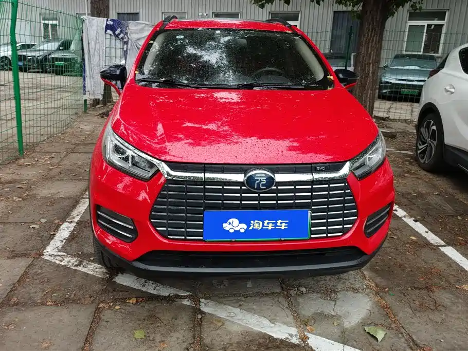 BYD Yuan New Energy 2018 EV360 Smart Connected Cool Edition фото 2