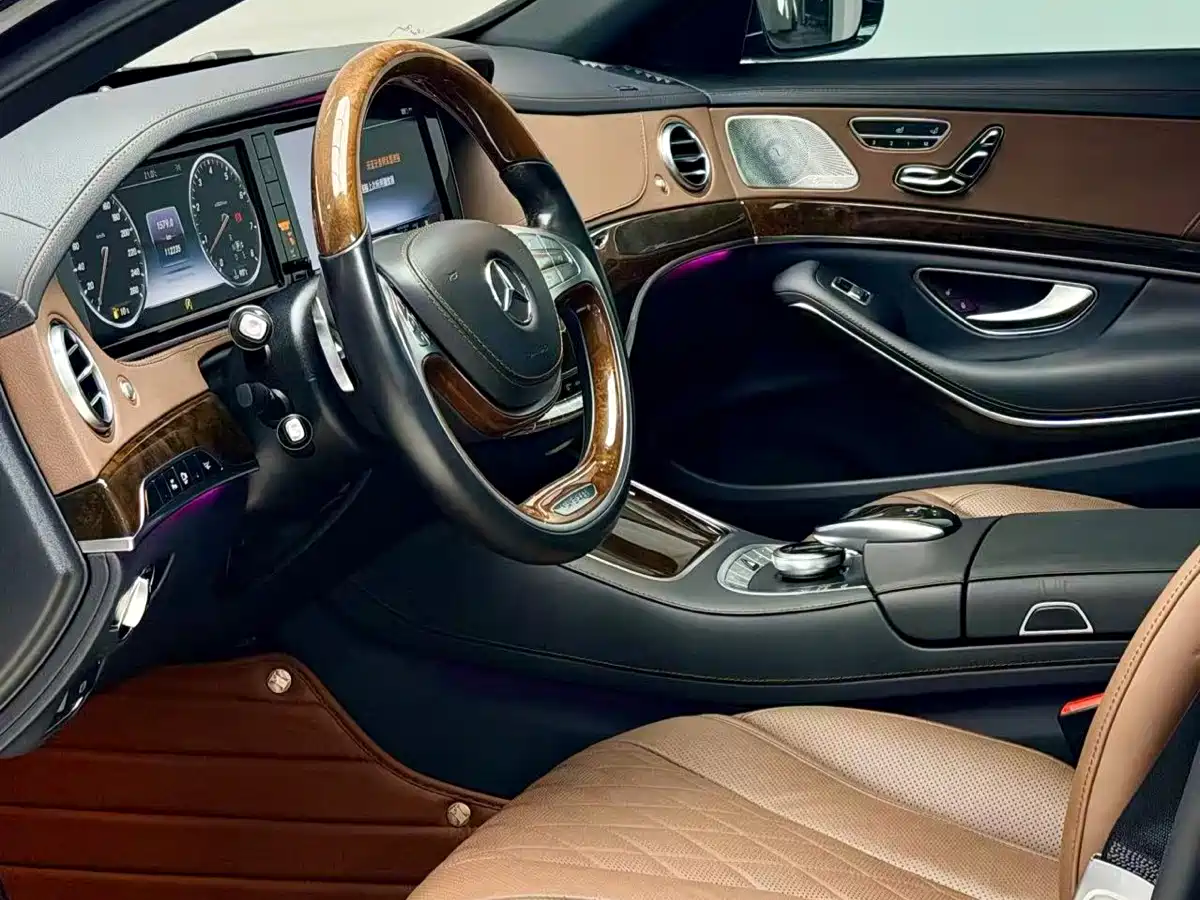 Mercedes-Benz Maybach S-Class 2016 S 400 4MATIC фото 17