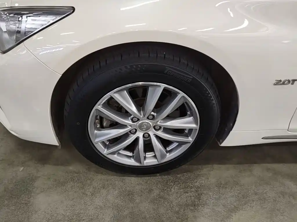 Infiniti Q50L 2021 2018 2.0T Comfort (China VI)