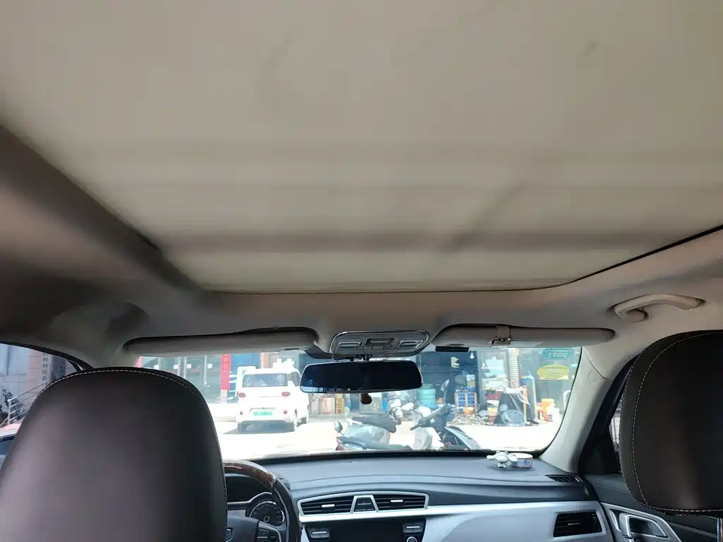 Geely Boyue 2016 2016 2.0L Manual Smart Connectivity