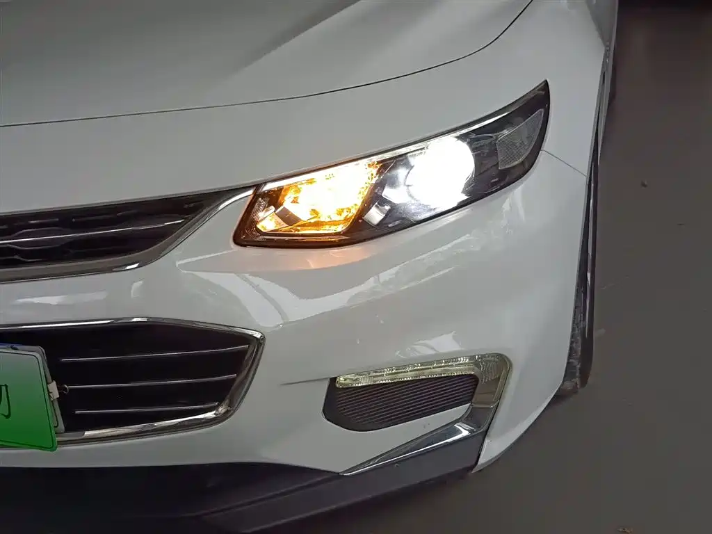 Chevrolet Malibu XL 2017 1.5T Auto Sport Edition фото 24