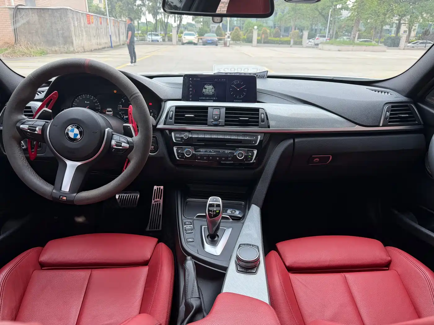 BMW 3 Series 2019 320i M Sport Black Night Edition фото 6