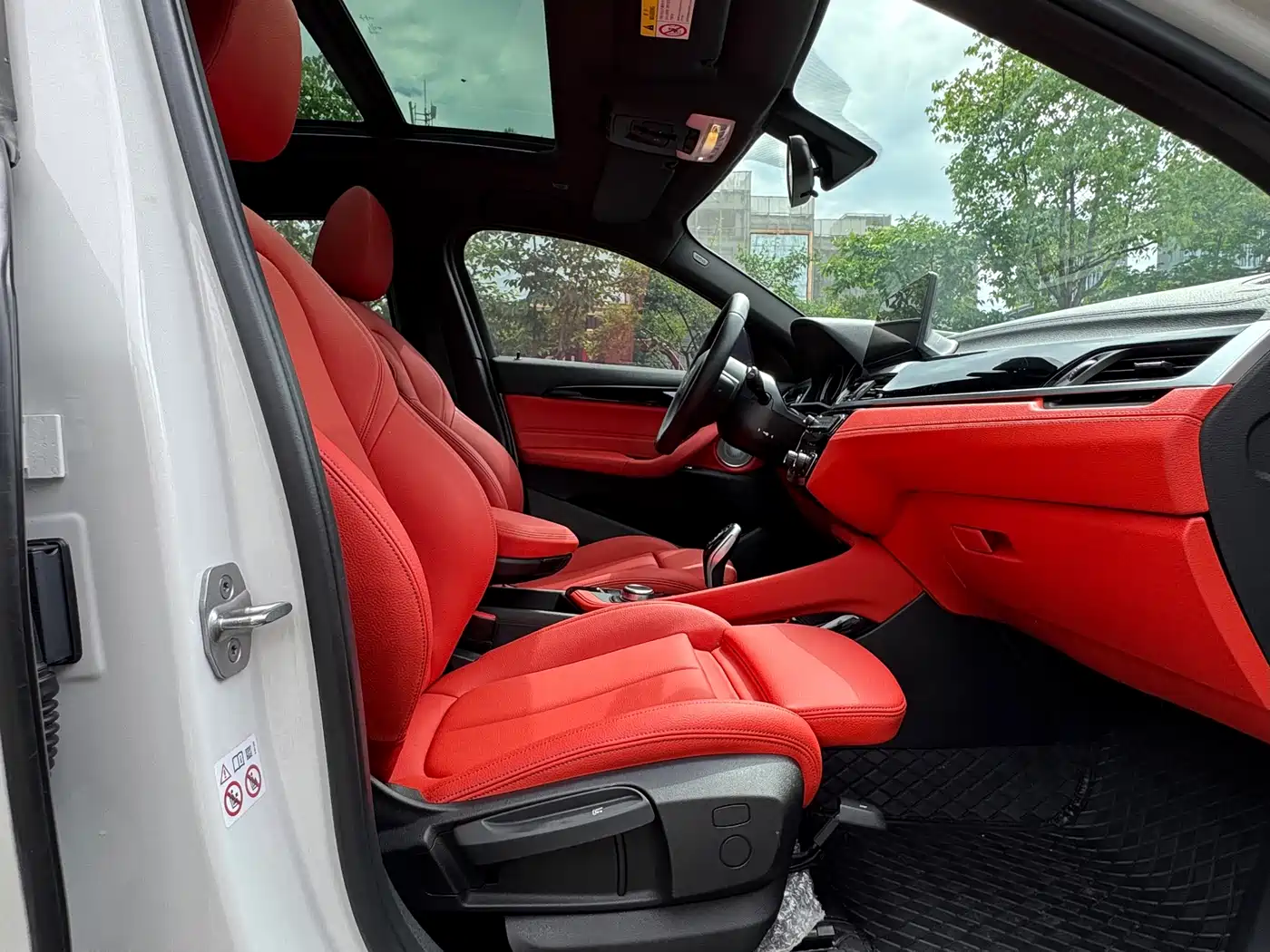 BMW X2 2021 sDrive25i Leading M Sport Package фото 11