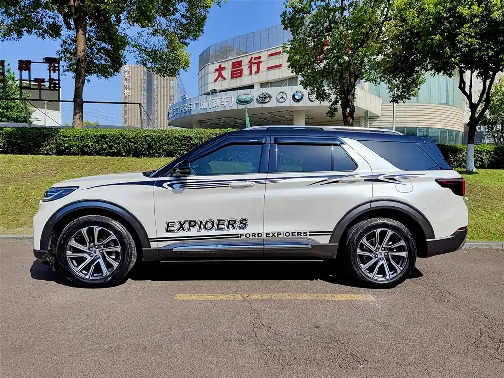 FORD EXPLORER
