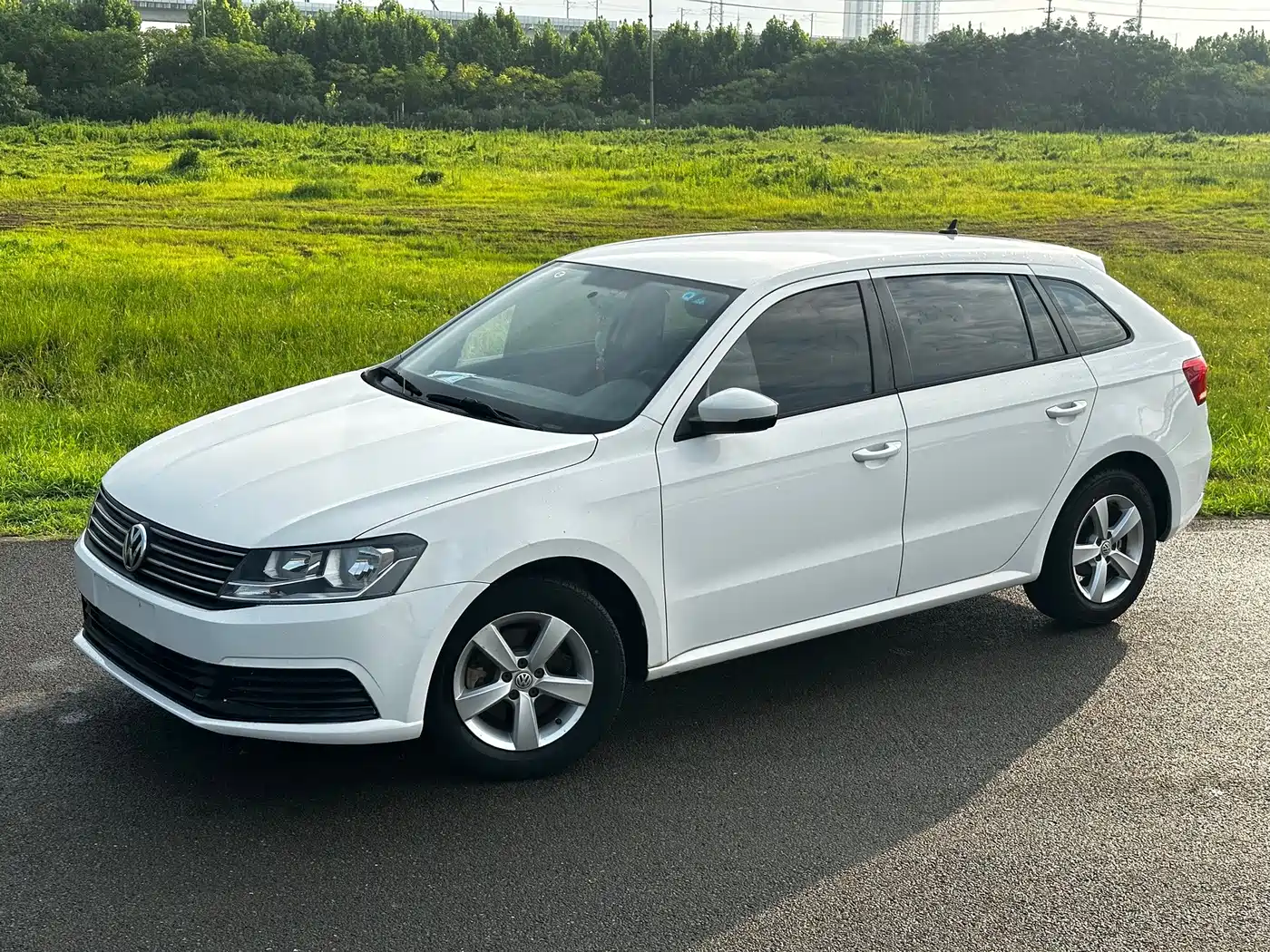 Volkswagen Lavida Tour