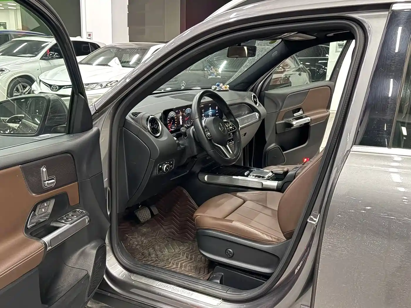 Mercedes-Benz GLB 2020 Facelift GLB 200 Dynamic фото 5