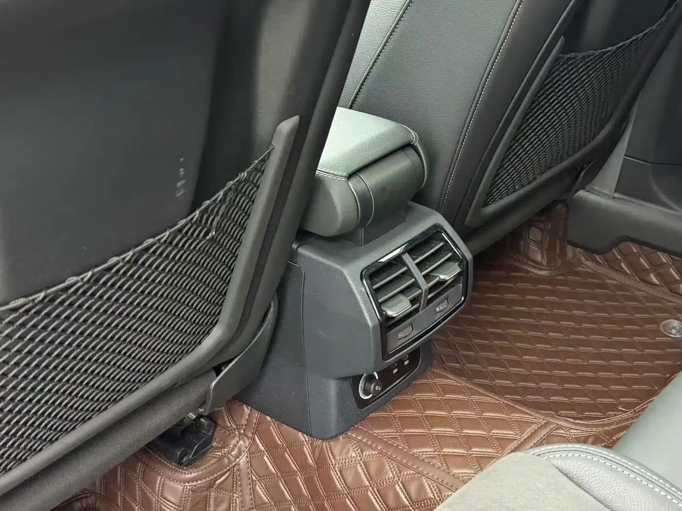 Audi Q3 2022 35 TFSI Fashion Dynamic фото 18