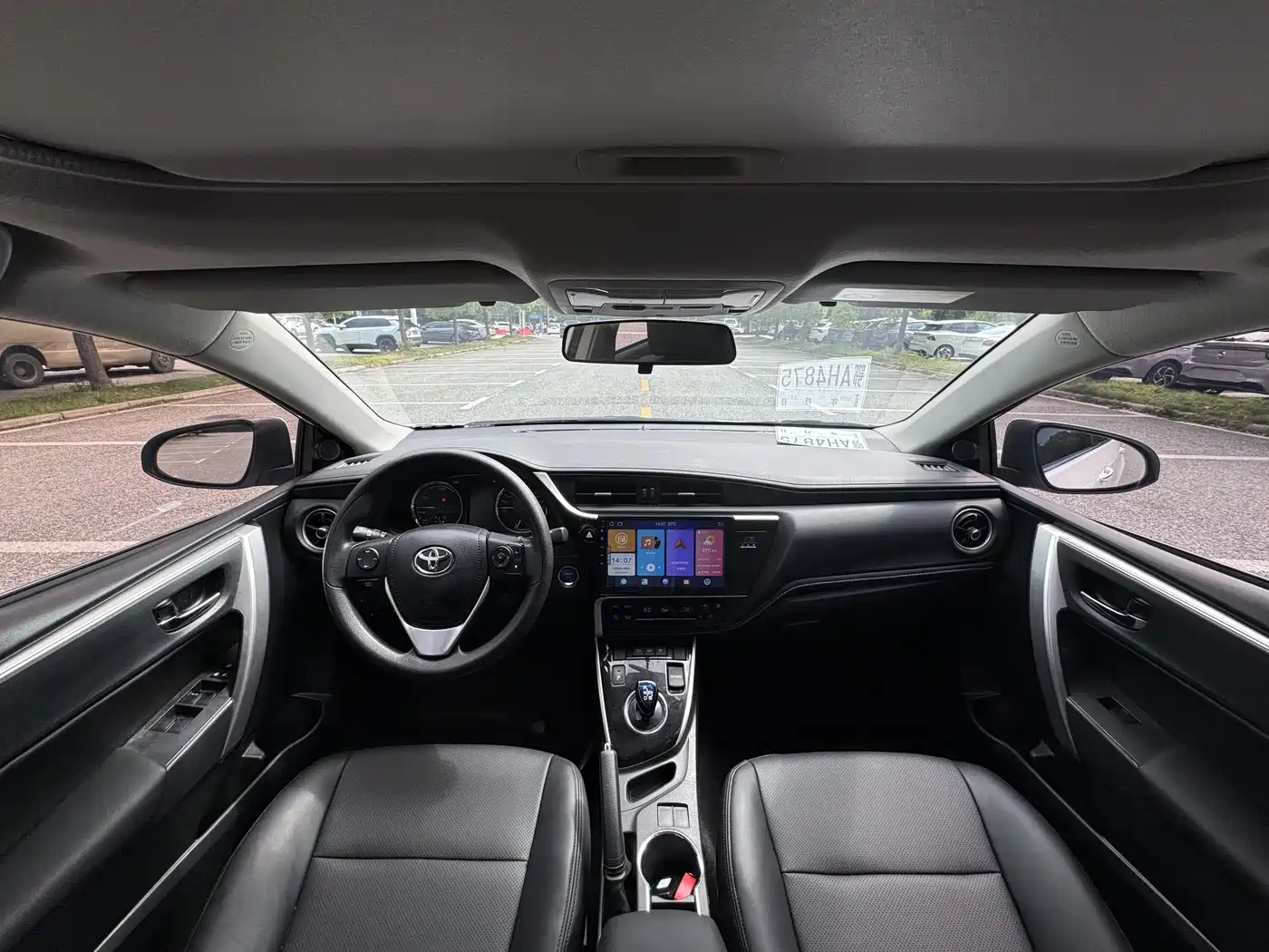 Toyota Corolla Twin Engine E+ 2020 1.8L E-CVT Comfort Edition фото 8