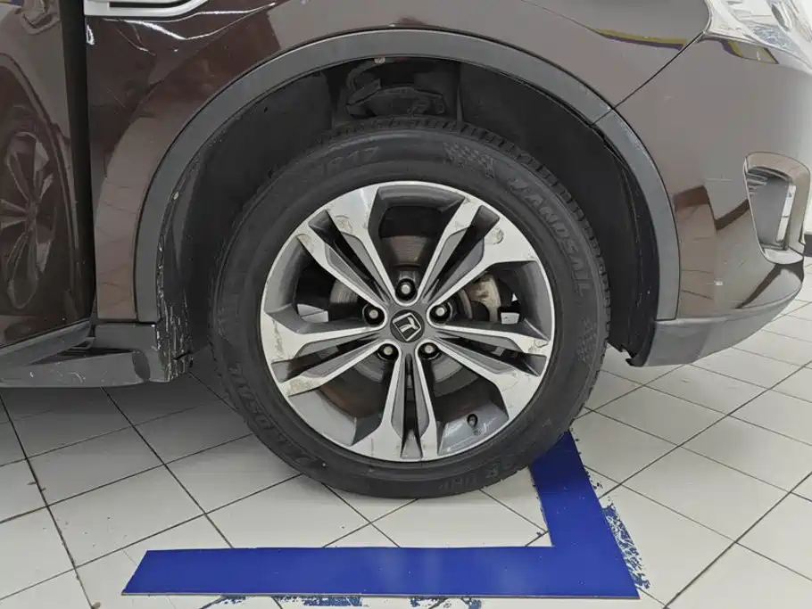 Luxgen U6 SUV 2017 2017 1.8T Tech Value Package