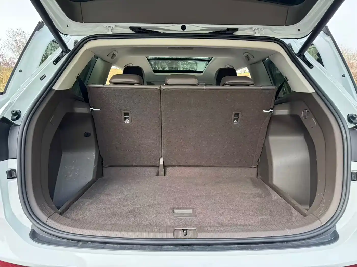 Volkswagen Viloran 2020 330TSI Luxury Edition фото 10