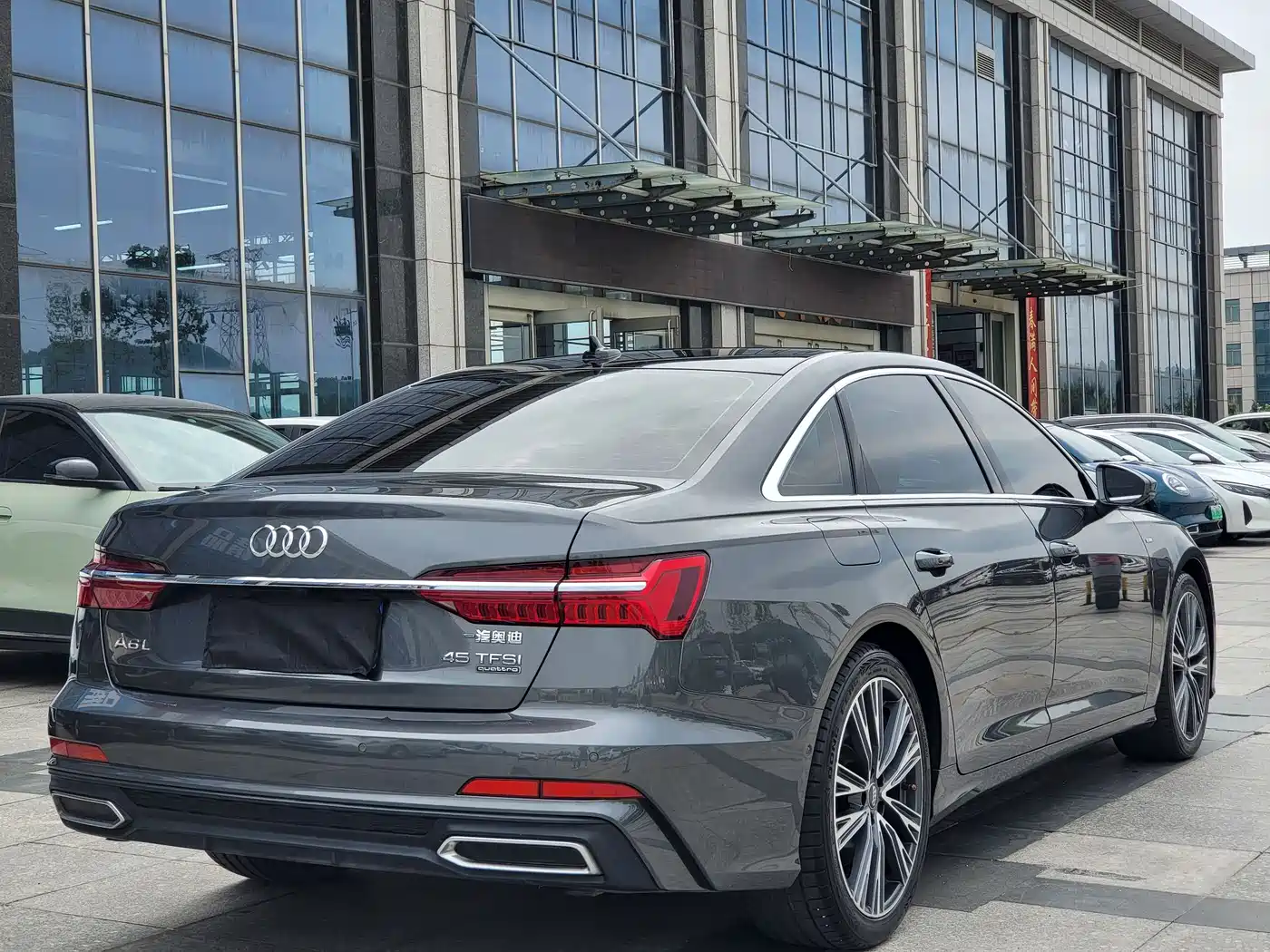 Audi A6L 2020 45 TFSI quattro Exclusive Dynamic фото 4