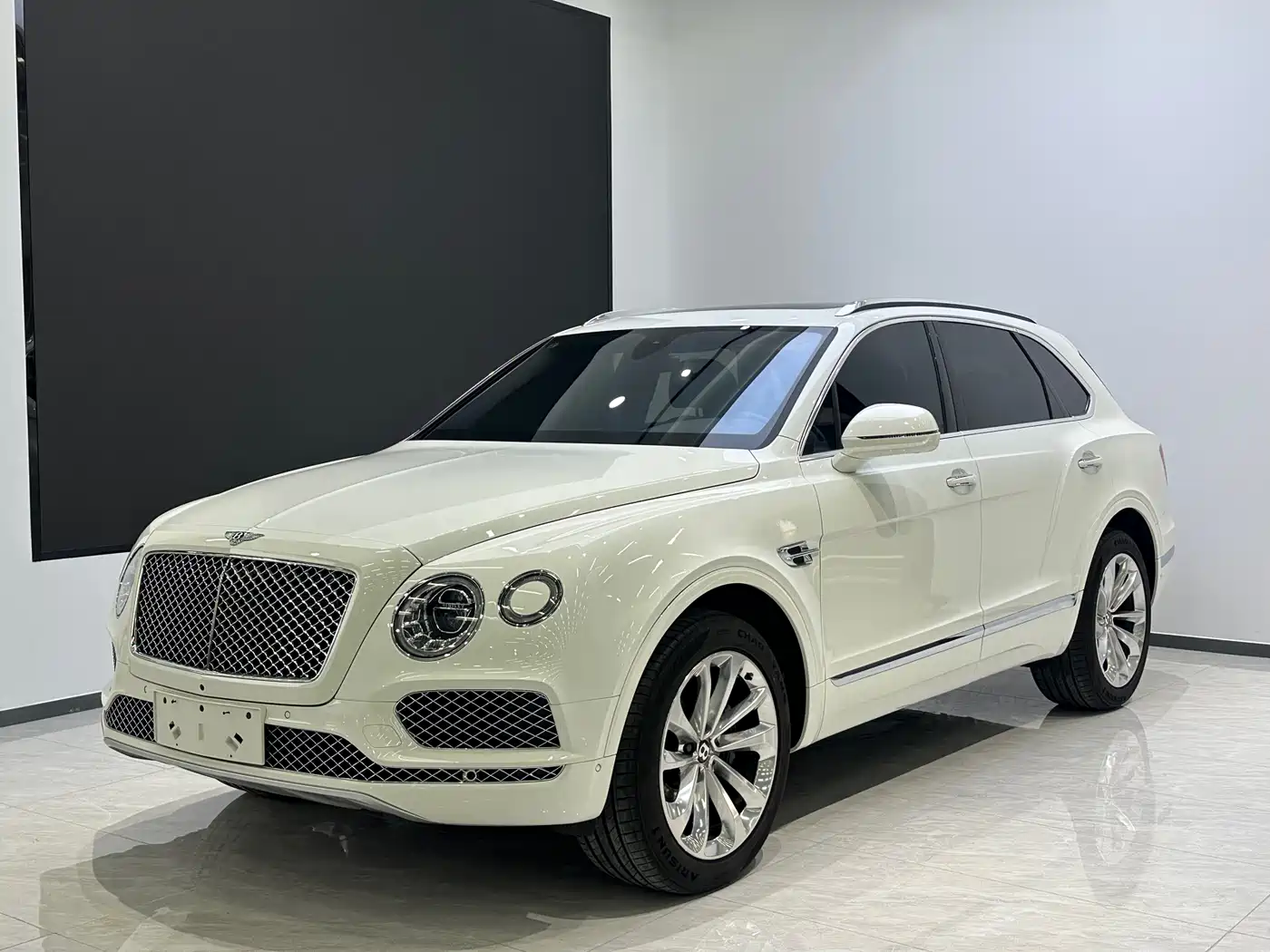 BENTLEY TIM YUE