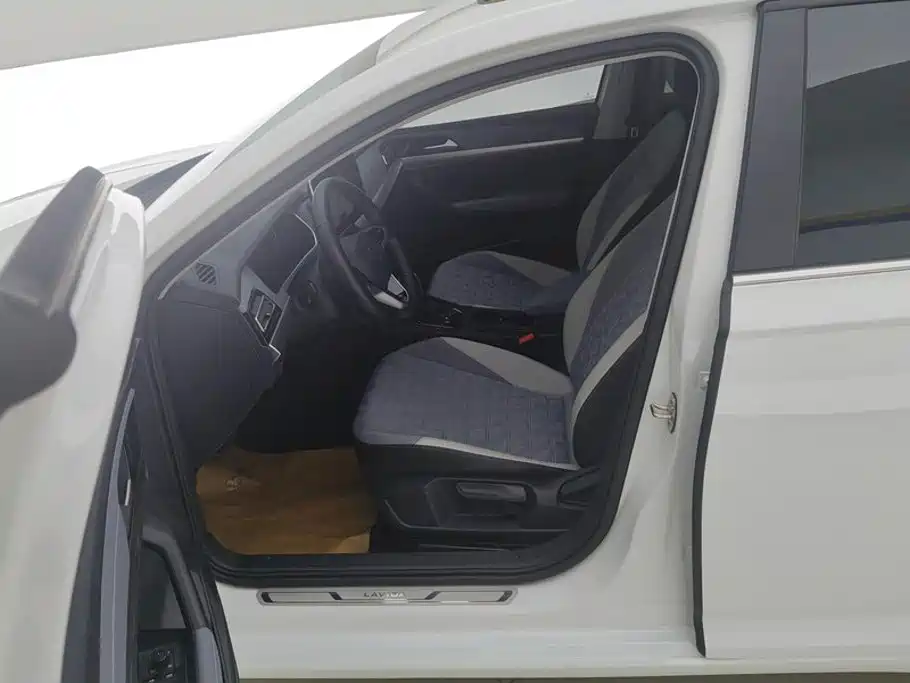 Volkswagen Lavida, миниатюра 9