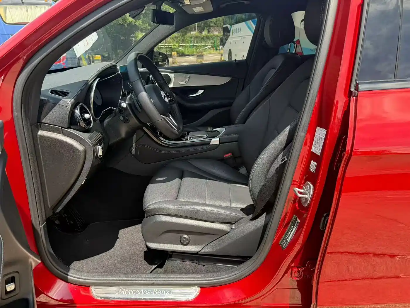 Mercedes-Benz GLC Coupe 2020 GLC 260 4MATIC Coupe SUV фото 5