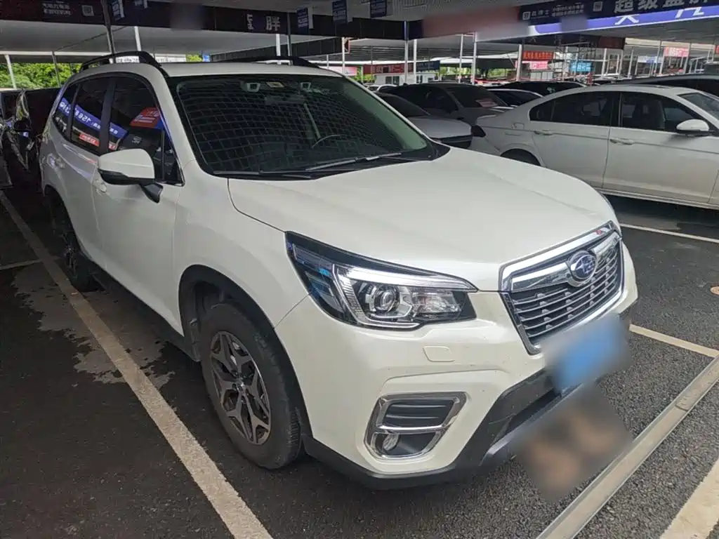 Subaru Forester 2020 2.0i Luxury Edition EyeSight фото 4