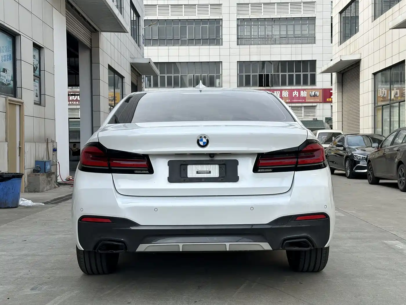 BMW 5-SERIES