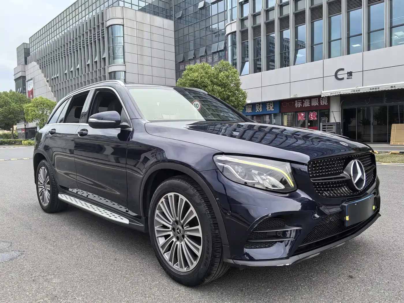 Mercedes-Benz GLC 2017 GLC 260 4MATIC Dynamic фото 3