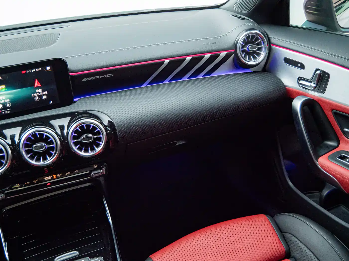 Mercedes-Benz CLA AMG 2021 AMG CLA 45 4MATIC+ фото 25