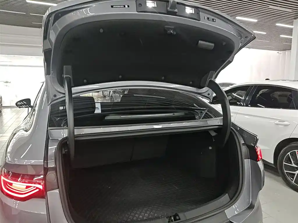 BYD Qin L 2025 EV 545KM Cloud Chariot Edition фото 19