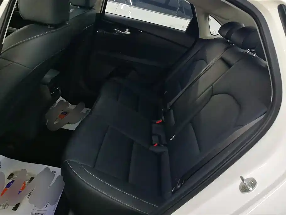 Kia K3 2019 1.5L CVT Smart Connect Edition фото 11