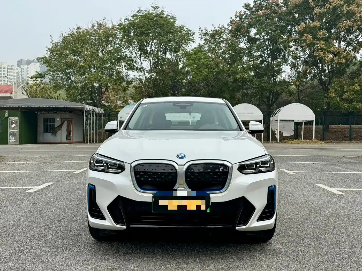 BMW iX3 2023 Leading Type фото 2