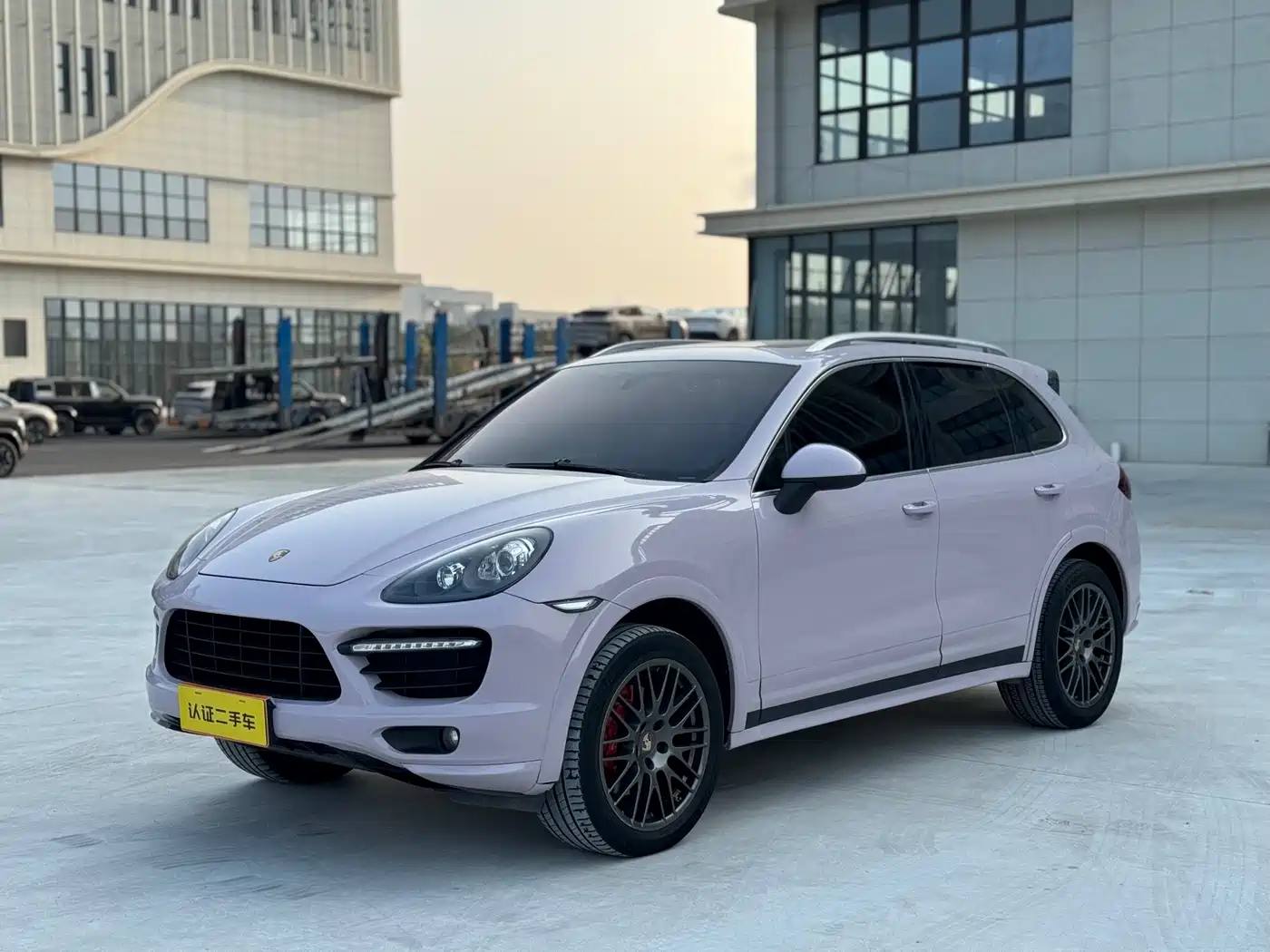 Porsche Cayenne 2012 Cayenne GTS 4.8L фото 14