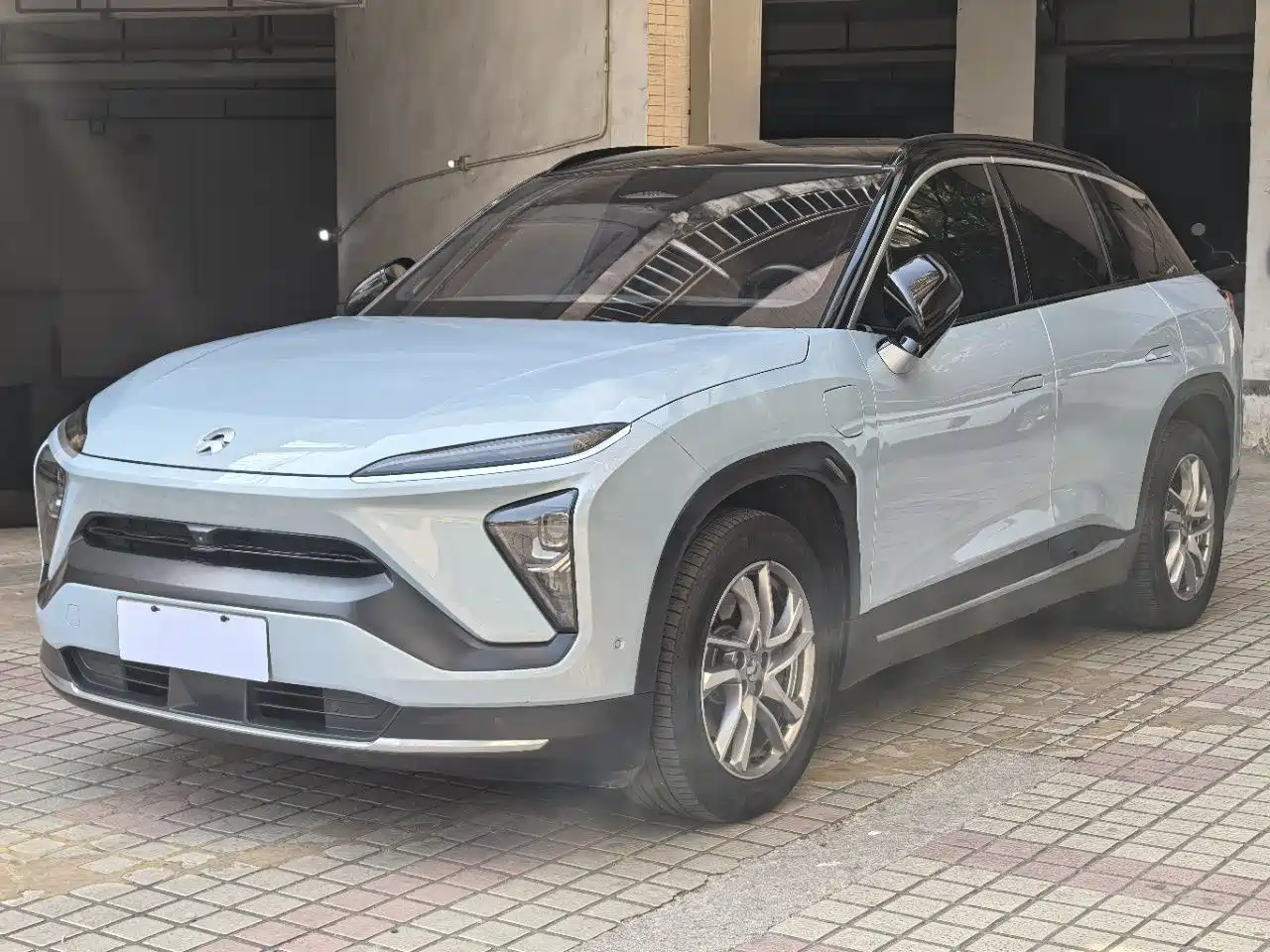 NIO NIO ES6