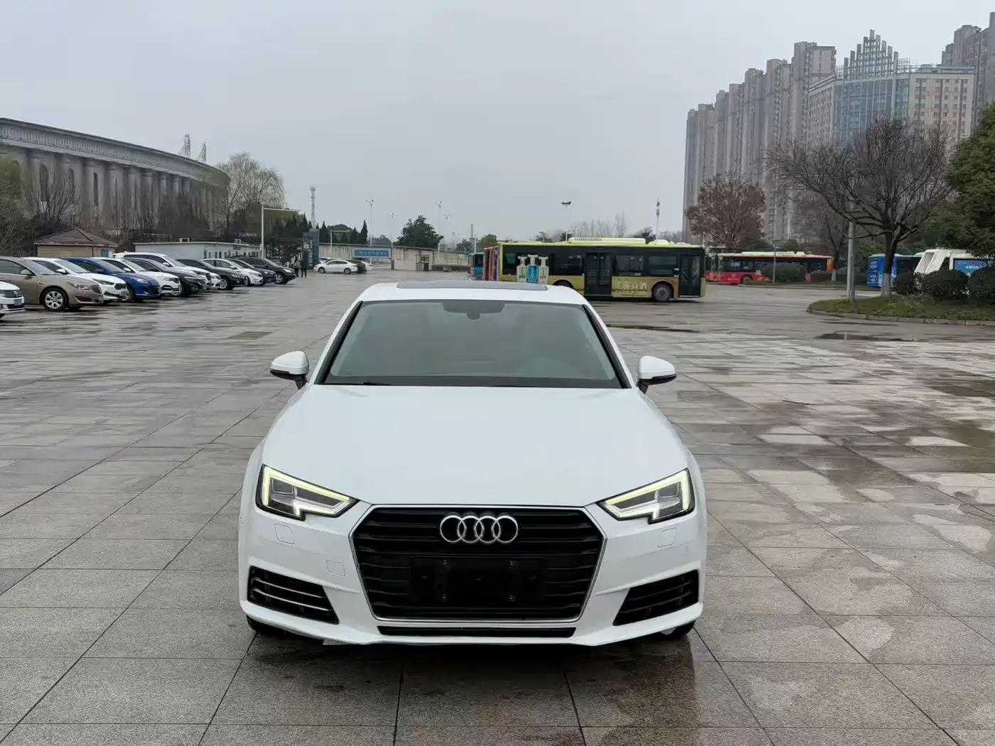 Audi A4L 2017 40 TFSI Progressive фото 2