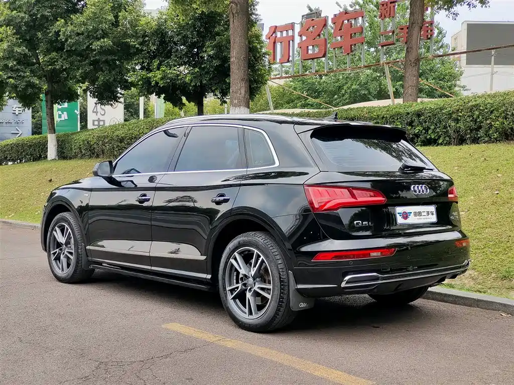 Audi Q5L 2018 40 TFSI Prestige Fashion (China V) фото 4