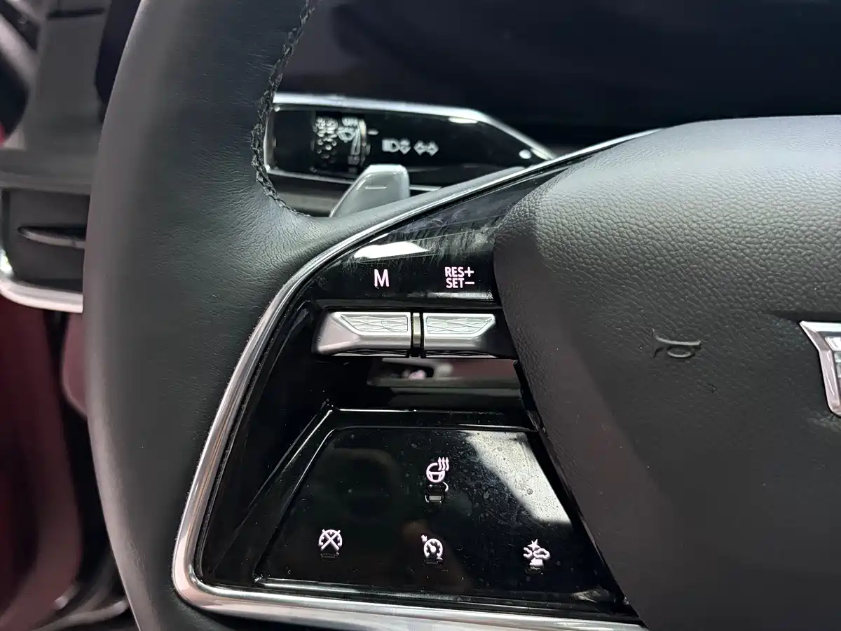 Cadillac CT6 2024 2023 28T Premium Model