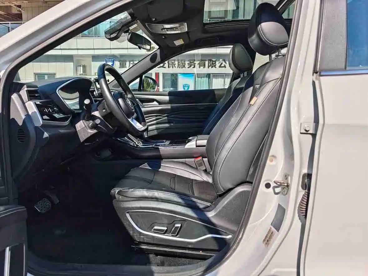 Dongfeng Fengguang Fengguang ix5 2019 2019 280TGDI CVT Smart Edition China V
