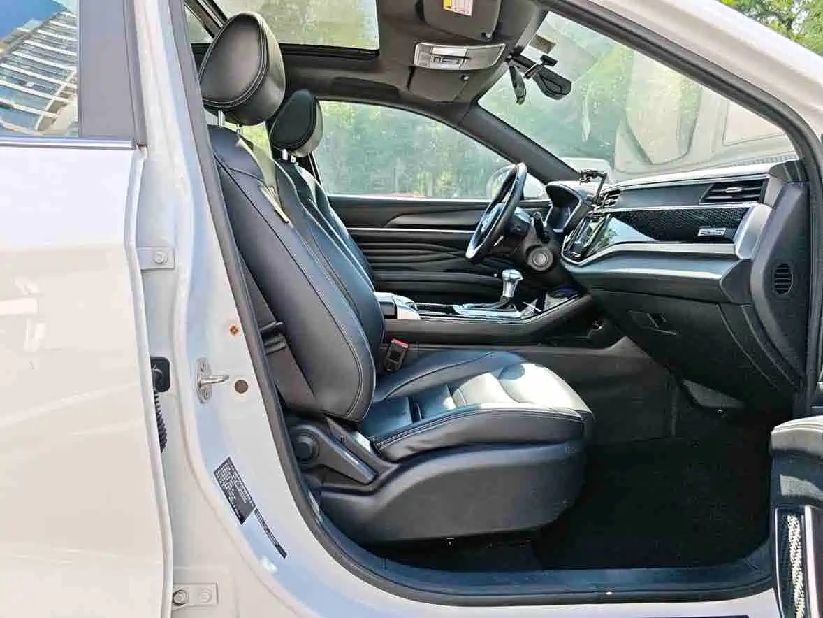 Dongfeng Fengguang Fengguang ix5 2019 2019 280TGDI CVT Smart Edition China V