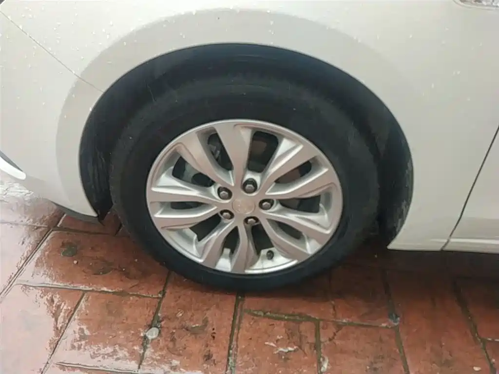 Buick Excelle 2021 Facelift Exemplar 1.5L Auto Elite фото 23