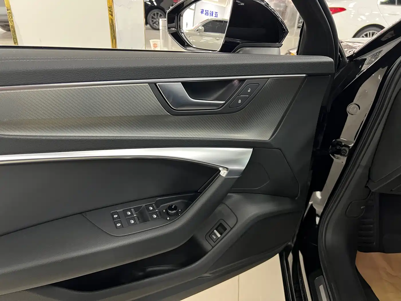 Audi A6L 2020 40 TFSI Luxury Elegance фото 13