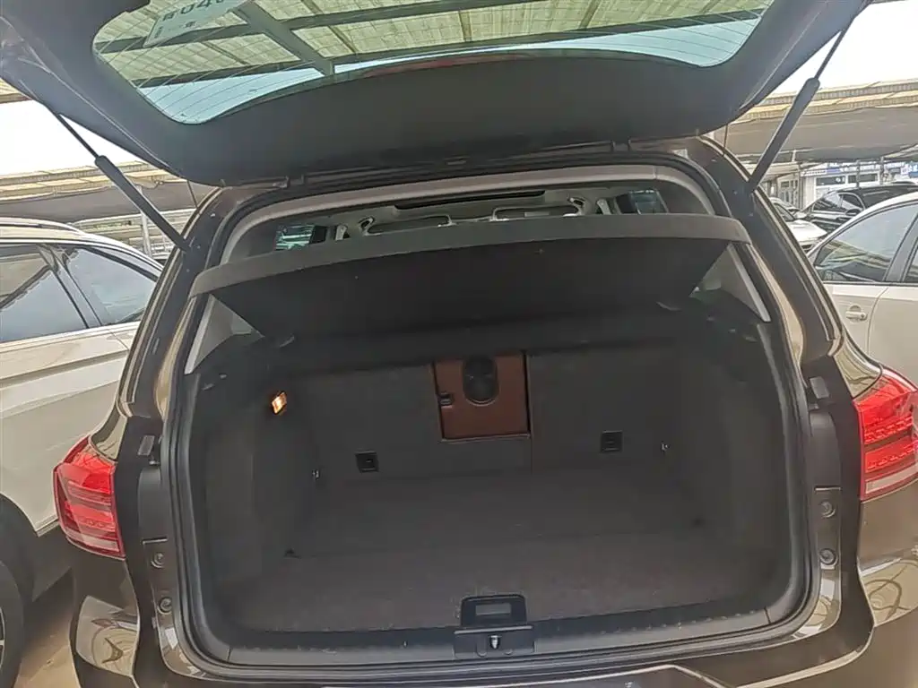 Volkswagen Tiguan 2015 1.8TSI Automatic 2WD Highline фото 19