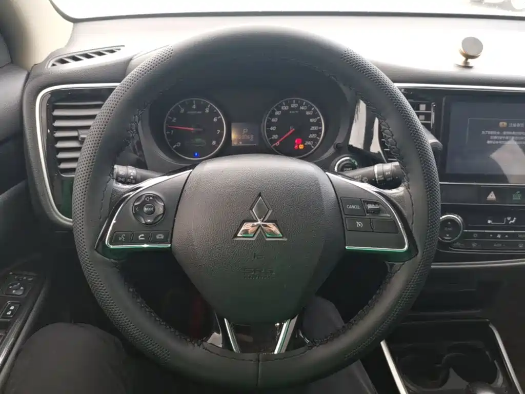 Mitsubishi Outlander 2017 2017 2.0L 2WD Glory 5-seater