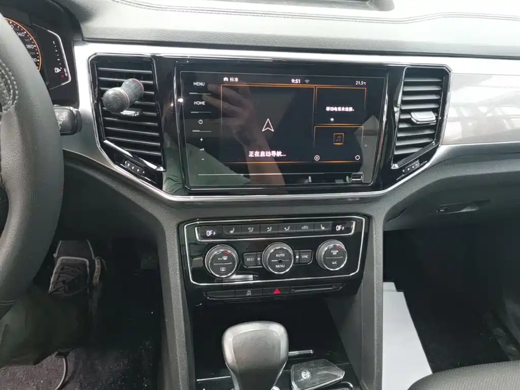 Volkswagen Teramont 2020 530 V6 AWD Luxury Edition China V фото 13