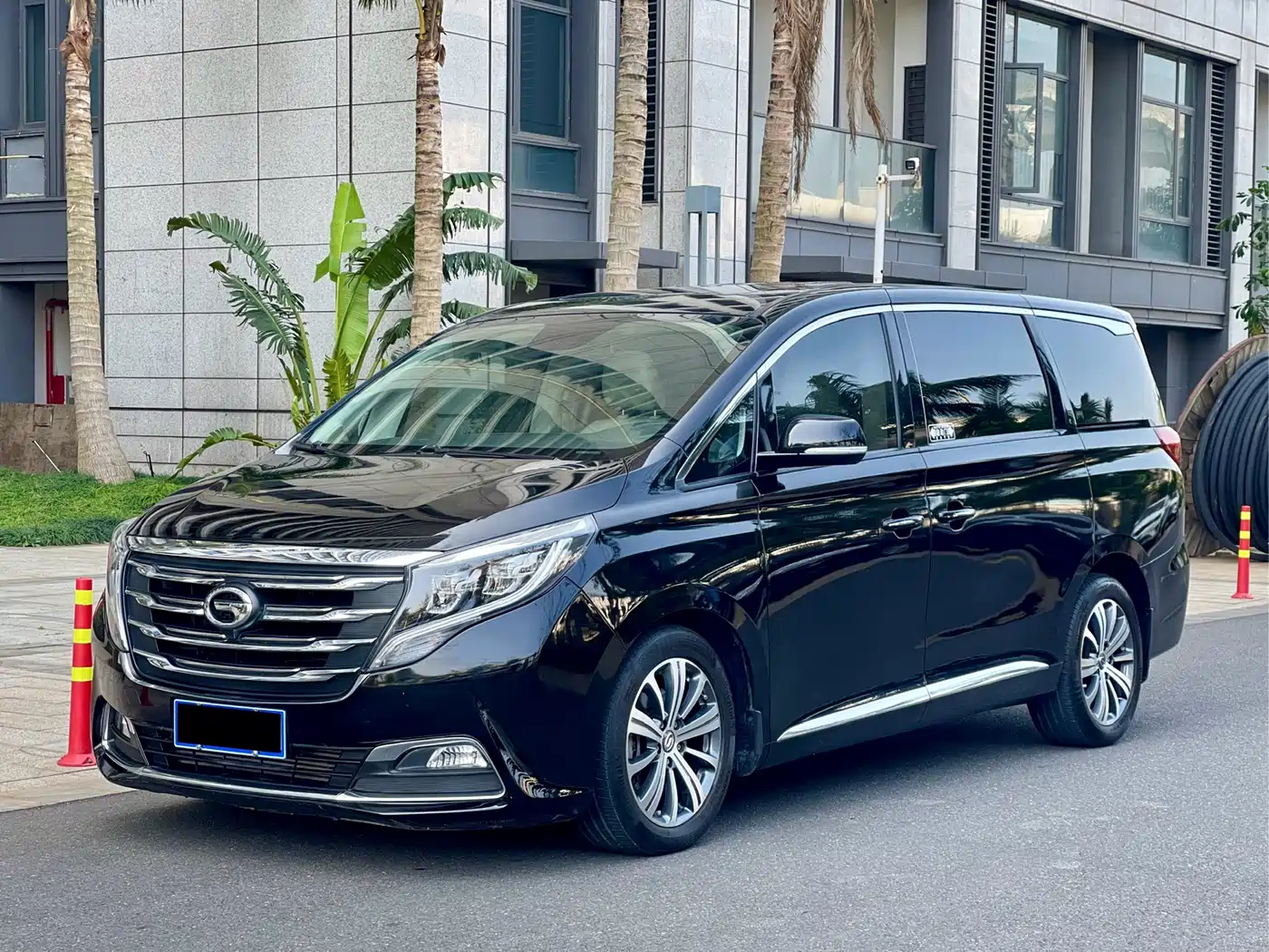 GAC Trumpchi Trumpchi M8 2018 320T Premium Edition