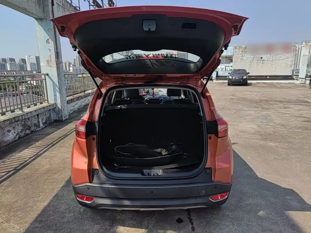 Changan CS15 2016 2016 1.5L Automatic Fashion