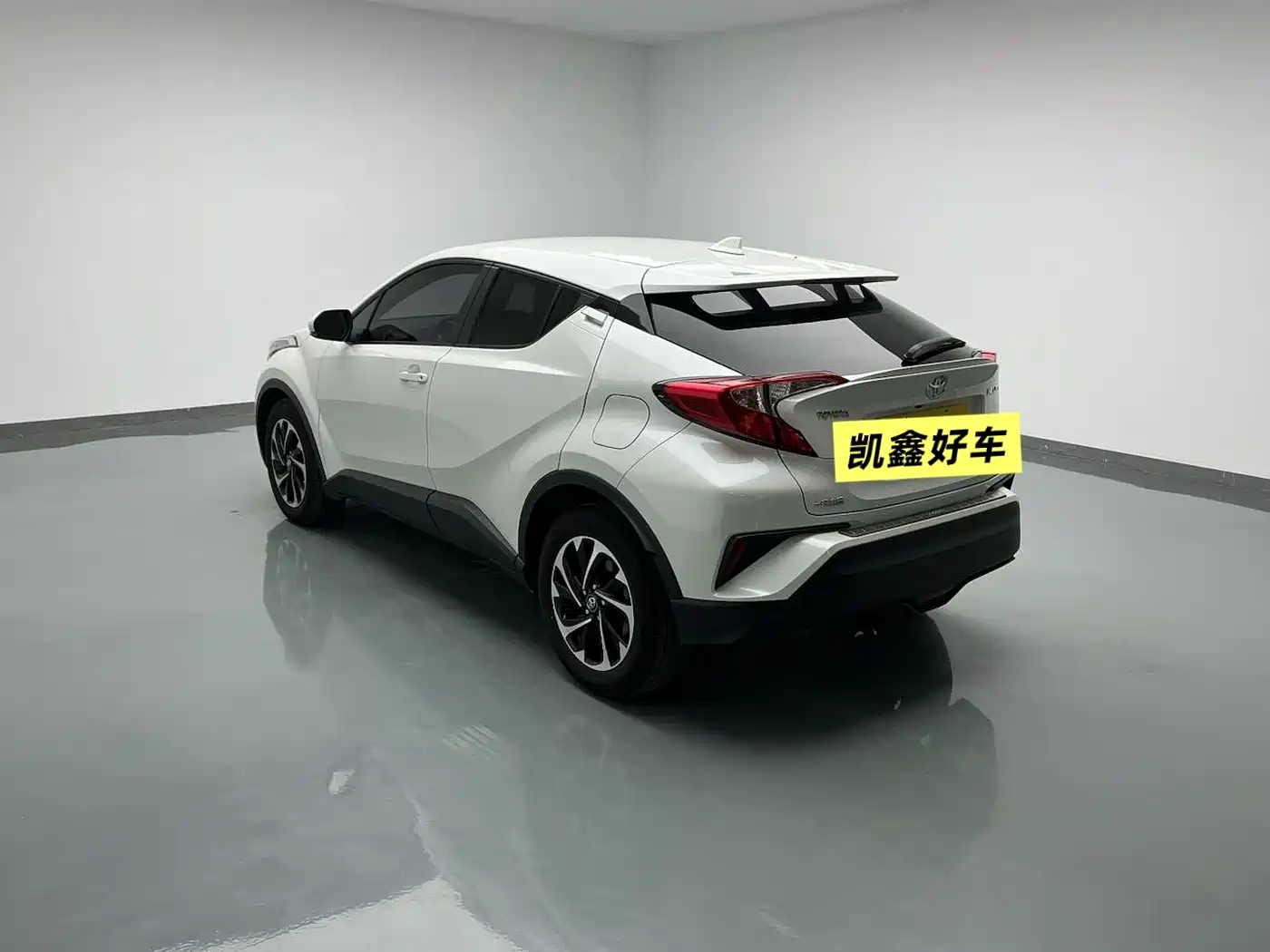 Toyota IZOA 2018 2.0L Speed Edition China VI фото 4