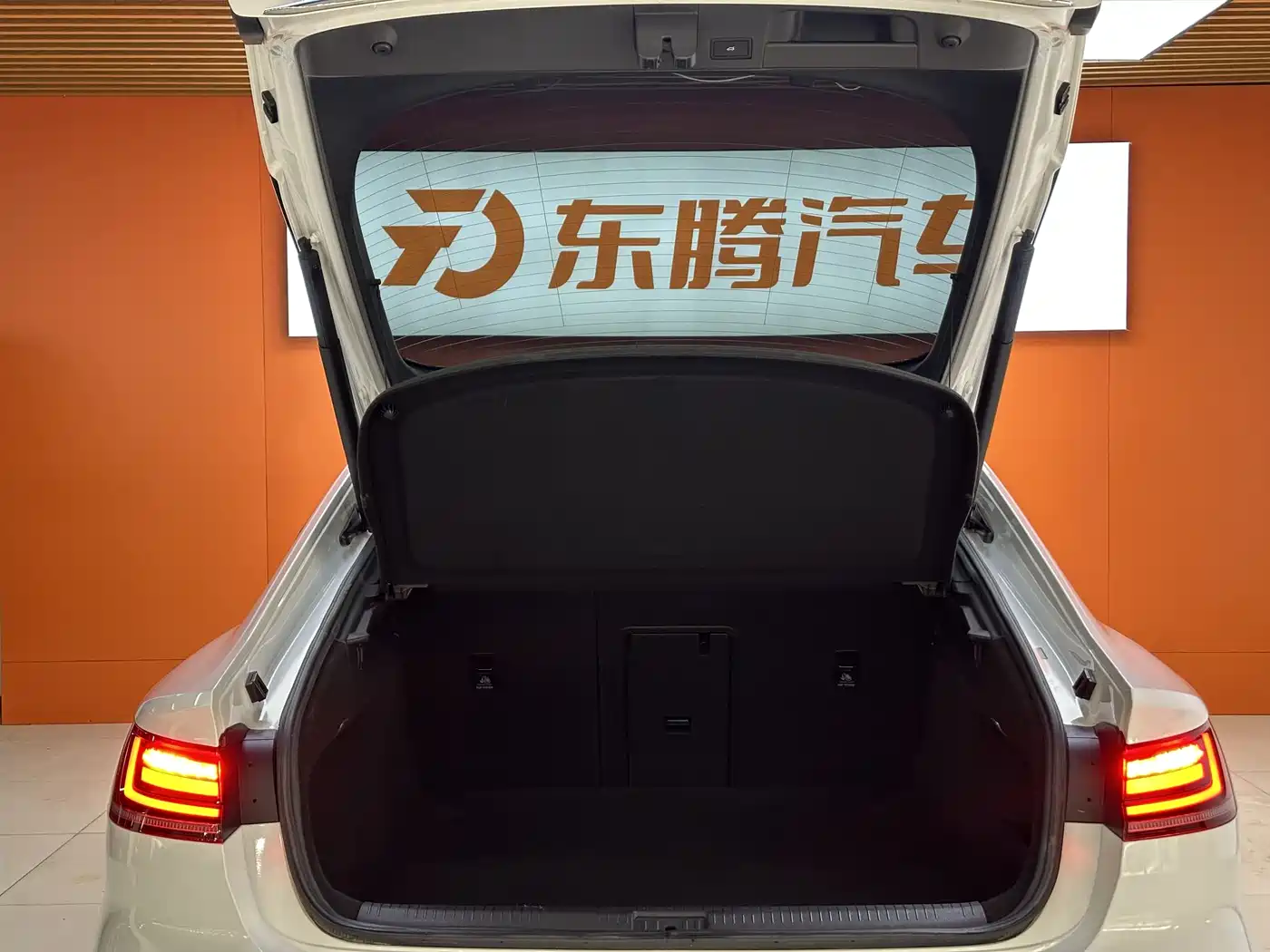 Volkswagen FAW-Volkswagen CC 2020 330TSI Glamour Version China VI фото 29